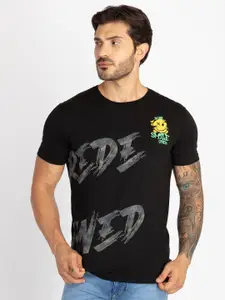 Status Quo Men Printed Applique T-shirt