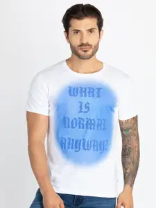 Status Quo Men Printed Raw Edge T-shirt