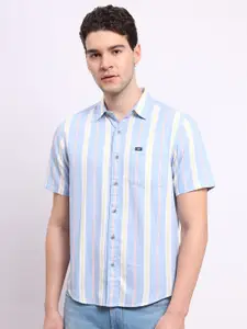 Lee Men Opaque Striped Casual Shirt