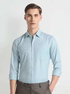 Arrow Geometric Self Design Spread Collar Pure Cotton Formal Shirt