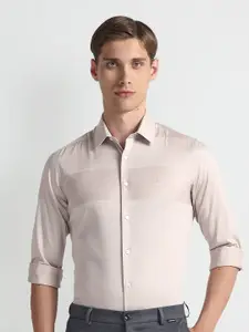 Arrow New York Slim Fit Spread Collar Long Sleeves Cotton Formal Shirt