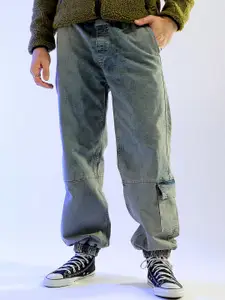 The Indian Garage Co Men Loose Fit Heavy Fade Stretchable Cargo Jogger Jeans
