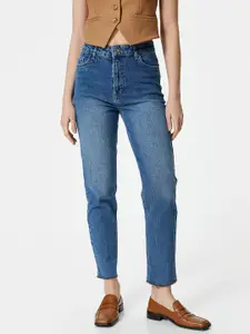 Koton Women Mom Fit Mid-Rise Light Fade Cropped Stretchable Jeans