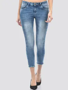 Numero Uno Women Skinny Fit Low Distress Heavy Fade Clean Look Cotton Cropped Jeans