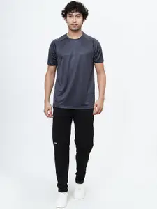 DIDA Men Striped Comfort Fit Dry-Fit Winter Training Joggers