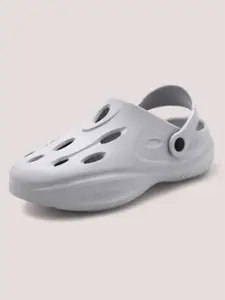 Red Tape Men Self Design Clogs