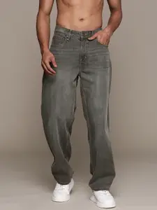 Roadster Men Relaxed Fit Light Fade Stretchable Baggy Jeans