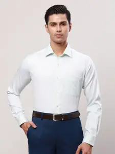 Raymond Contemporary Fit Cutaway Collar Cotton Formal Shirt