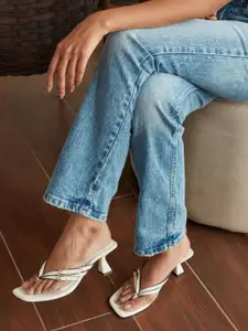 CAI buckled thong white heel