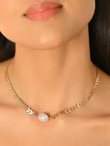 ToniQ Gold-Plated Pearl Necklace