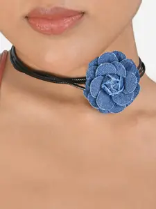 ToniQ Flower Choker Necklace