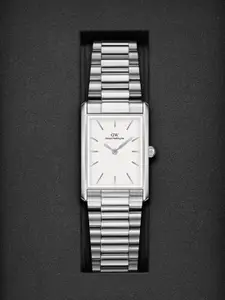 Daniel Wellington Men Stainless Steel Bracelet Style Straps Analogue Watch DW00100701K