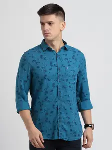 Turtle Relaxed Slim Fit Floral Printed Spread Collar Casual Shirt