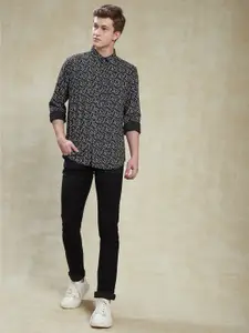 Turtle Relaxed Slim Fit Floral Printed Casual Shirt