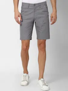 PETER ENGLAND UNIVERSITY Men Textured Regular Fit Shorts