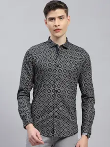 Monte Carlo Classic Slim Fit Opaque Geometric Printed Cotton Casual Shirt