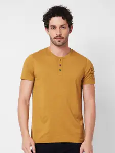 SPYKAR Henley Neck Half Sleeves Slim Fit Cotton Casual T-shirt