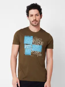 SPYKAR Graphic Printed Round Neck Half Sleeves Slim Fit Cotton T-shirt