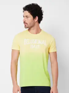 SPYKAR Typography Printed Cotton Slim Fit T-shirt