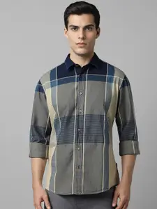 Louis Philippe Jeans Colourblocked Slim Fit Cotton Opaque Casual Shirt