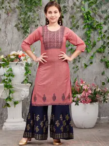 Aarika Girls Floral Flared Cotton Sleeves Straight Kurta