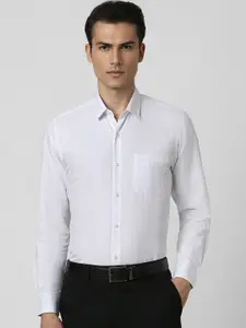 Peter England Slim Fit Checked Formal Shirt