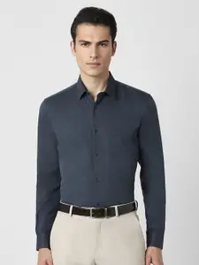 Peter England Slim Fit Opaque Cotton Formal Shirt
