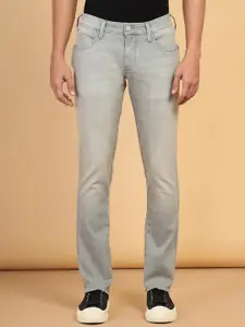 Wrangler Men Skanders Slim Fit Low-Rise Light Fade Stretchable Jeans