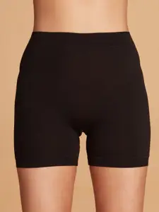 Nykd Women Slim Fit Sports Shorts