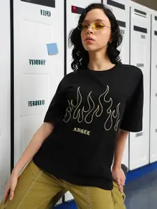 JUNEBERRY Graphic Printed Drop-Shoulder Oversized Pure Cotton T-shirt