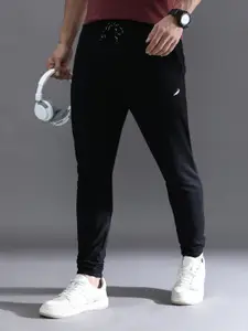 Crocodile Men Cotton Mid Rise Joggers