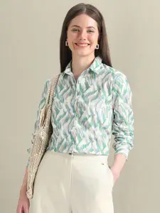U.S. Polo Assn. Women Women Floral Opaque Printed Casual Shirt