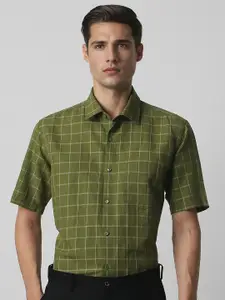 Van Heusen Men Opaque Checked Formal Shirt