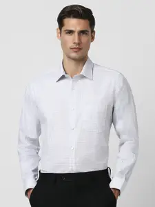 Van Heusen Men Opaque Checked Formal Shirt