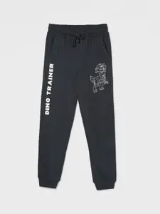 Fame Forever by Lifestyle Boys Graphic Printed Mid Rise Joggers