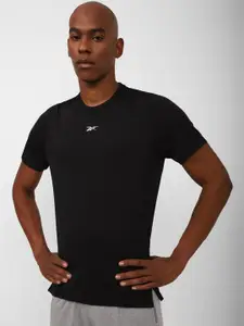 Reebok Rbk Performance TS Sweatshift Move Slim-Fit T-Shirt