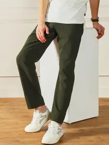 Dennis Lingo Men Relaxed Fit Mid-Rise Coloured Shade Clean Look Pure Cotton Jeans