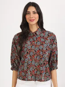 Divena Floral Printed Shirt Collar Three-Quarter Sleeves Cotton Top