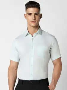 Van Heusen Textured Spread Collar Pure Cotton Party Shirt