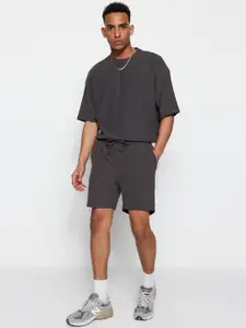 Trendyol Men Mid-Rise Sports Shorts