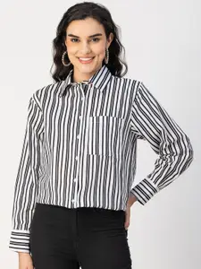 Moomaya Spread Collar Vertical Stripes Opaque Cotton Casual Shirt