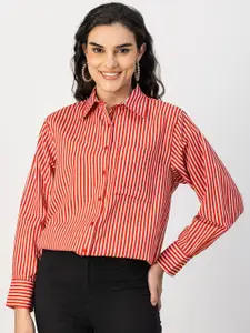 Moomaya Spread Collar Vertical Stripes Opaque Cotton Casual Shirt