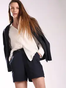 Vero Moda Women Mid-Rise Pure Cotton Shorts With Belt