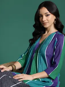 Sangria Pleated Striped Straight Kurta