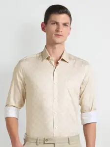 Arrow Spread Collar Long Sleeves Slim Fit Floral Opaque Printed Formal Shirt