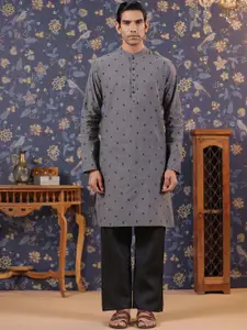 House of Pataudi Embroidered Pure-Cotton Straight Kurta With Pyjama