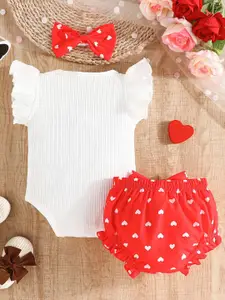 StyleCast Infants Girls Red Printed Flutter Sleeves Pure Cotton Top with Shorts