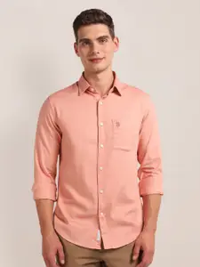 U.S. Polo Assn. Tailored Fit Cutaway Collar Casual Shirt