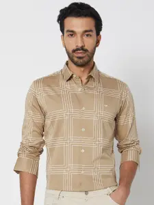 Mufti Checked Slim Fit Opaque Printed Cotton Casual Shirt