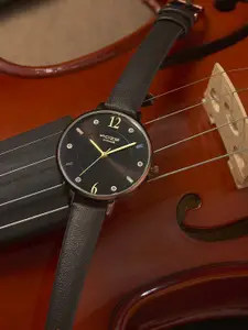 Sonata Poze Women Brass Embellished Dial & Leather Straps Analogue Watch SP80033QL01W